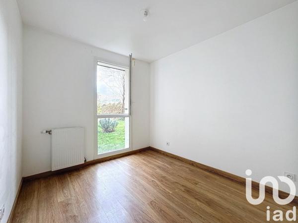 Appartement 3 pièces de 66 m² à Sathonay-Camp (69580)