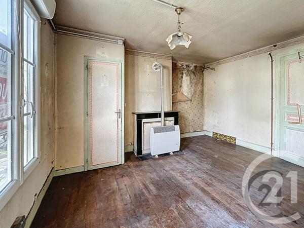 Appartement F3 à vendre  3 pièces - 74 m2 STE SAVINE - 10