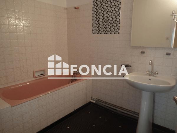 Location Appartement 4 pièces 74.69 m² - 1 SQUARE DES ETATS GENERAUX Rennes 35000