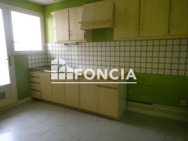 Location Appartement 4 pièces 74.69 m² - 1 SQUARE DES ETATS GENERAUX Rennes 35000