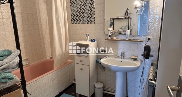 Location Appartement 4 pièces 74.69 m² - Rennes 35000