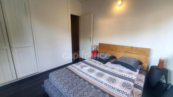 A louer sur Case Pilote - Appartement 4 pièces - jardin et piscine commune