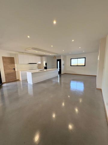 Vente Maison 5 pièces 123 m2 à Chatuzange-le-Goubet