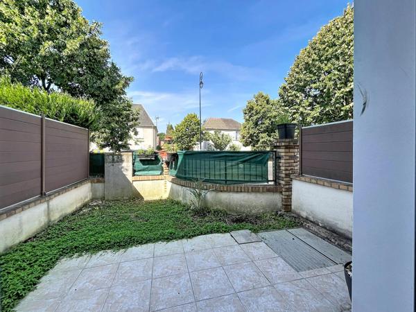 Vente                                                      Maison
                        
                     4 pièces                      65 m2                     à Limeil-Brévannes