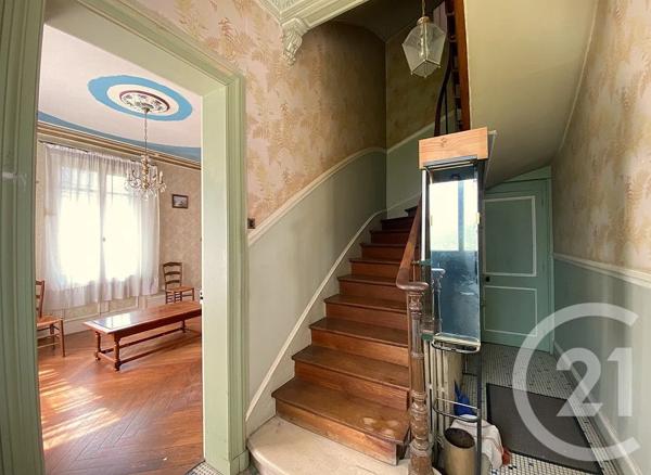 Maison à vendre  8 pièces - 180,80 m 2   ROUEN  - 76