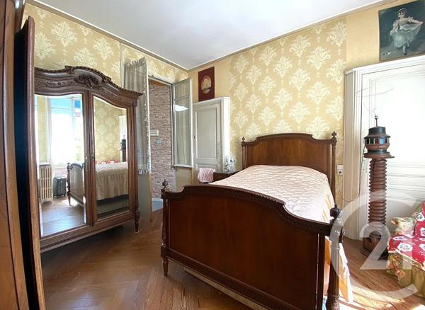 Maison à vendre  8 pièces - 180,80 m 2   ROUEN  - 76