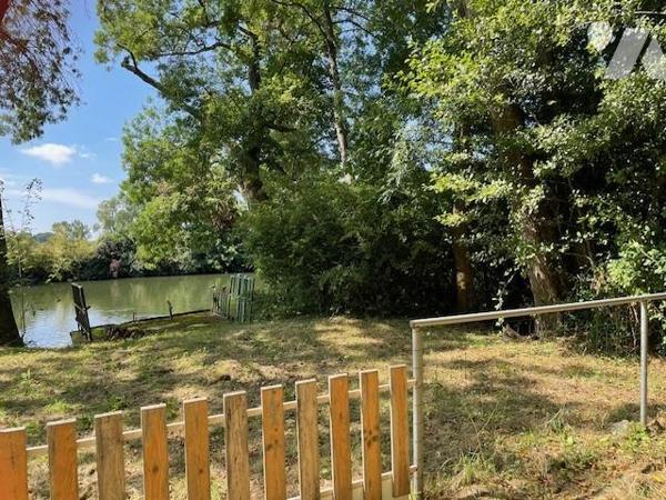 BORD DE LOIR - A VENDRE - MONTOIRE/ LOIR ( 41800)
