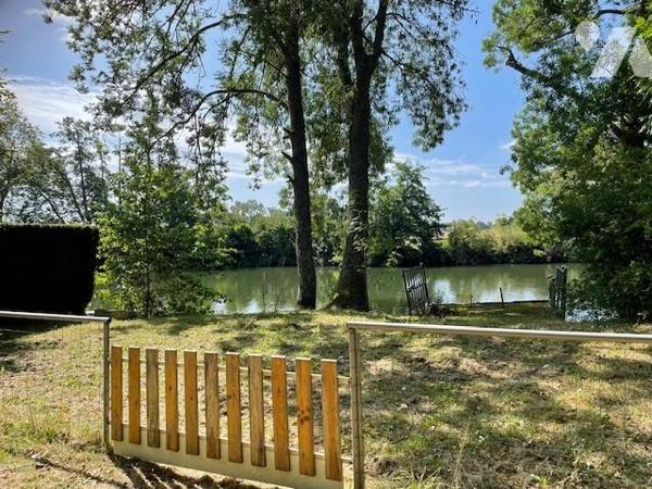 BORD DE LOIR - A VENDRE - MONTOIRE/ LOIR ( 41800)