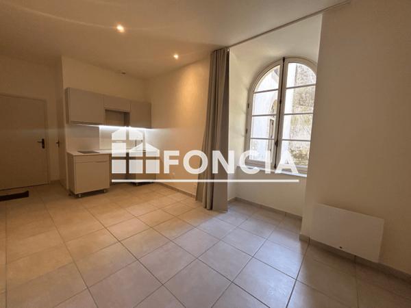 Location Studio 23.6 m² - Auray 56400