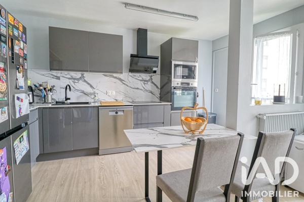 Appartement à vendre 3 pièces 61 m² Saint-Ouen-l'Aumône