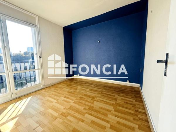 À vendre Appartement 3 pièces 59.5 m² - Dreux 28100
