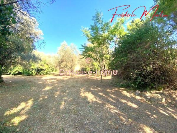 Terrain à vendre de 1 750 m²