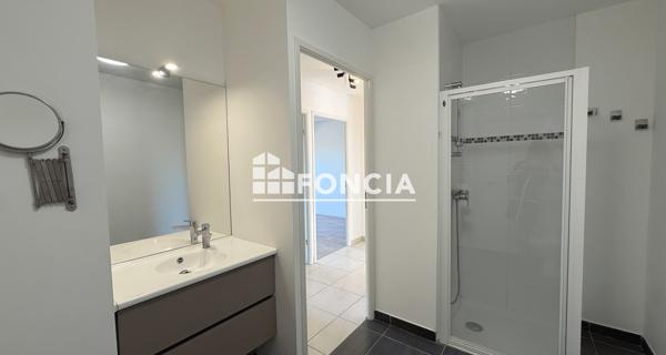 Location Appartement 4 pièces 80.04 m² - Honfleur 14600