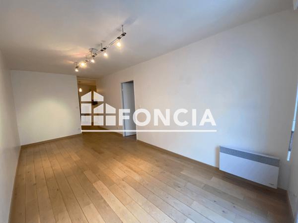 Location Appartement 2 pièces 44.55 m² - 14 Rue de Pouilly Reims 51100