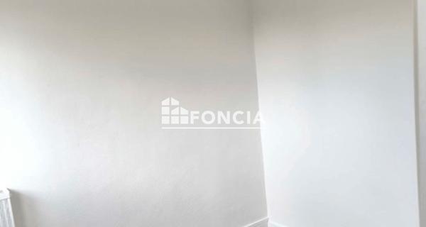 Location Appartement 2 pièces 54.91 m² - Les Mureaux 78130