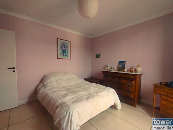 Appartement T4 clair et spacieux avec belle vue dégagée, proximité gare et écoles