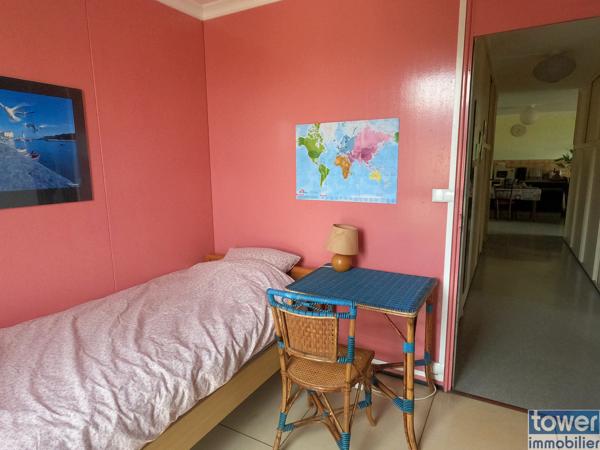 Appartement T4 clair et spacieux avec belle vue dégagée, proximité gare et écoles