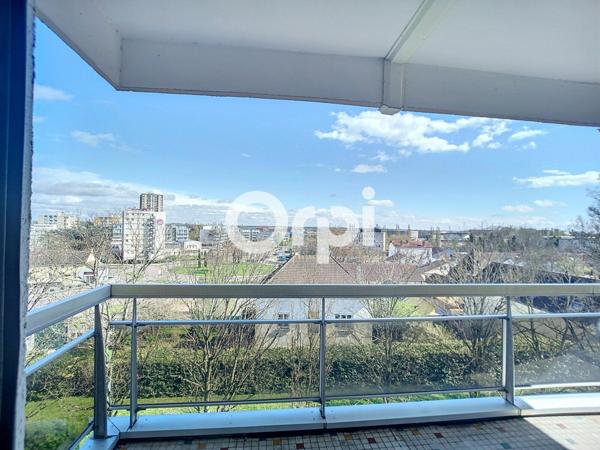 Appartement à louer    4 pièces • 99,15 m2 Chalon-sur-Saône