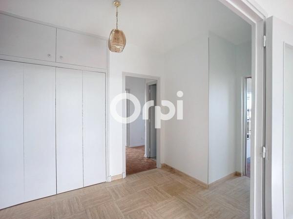 Appartement à louer    4 pièces • 99,15 m2 Chalon-sur-Saône