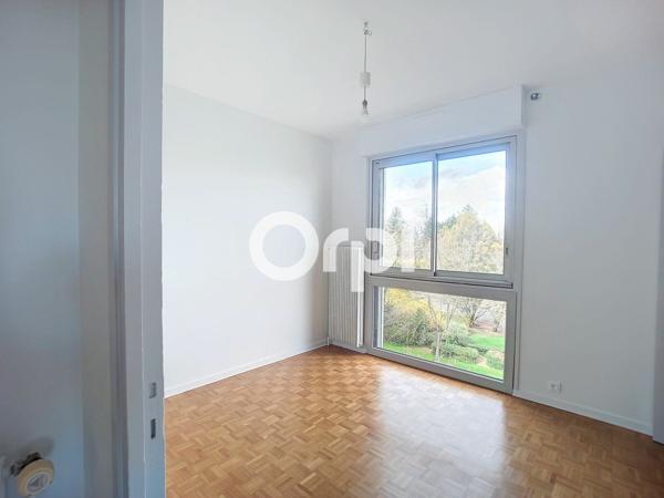 Appartement à louer    4 pièces • 99,15 m2 Chalon-sur-Saône