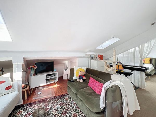 Appartement Suresnes 2 pièce(s) 56 m2