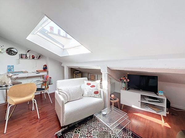 Appartement Suresnes 2 pièce(s) 56 m2