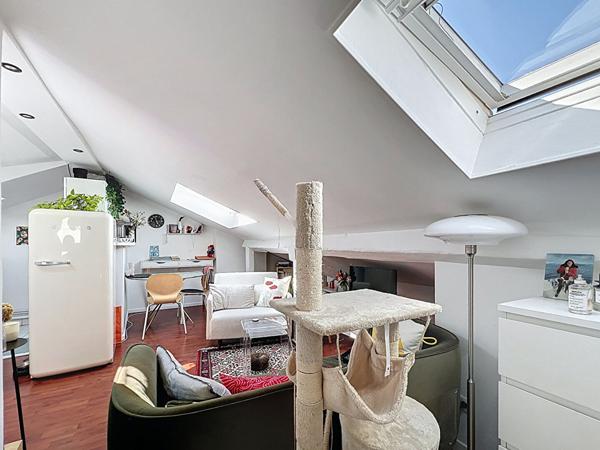 Appartement Suresnes 2 pièce(s) 56 m2