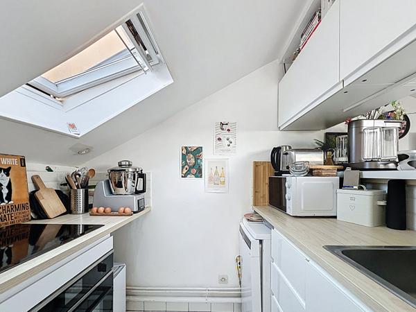 Appartement Suresnes 2 pièce(s) 56 m2