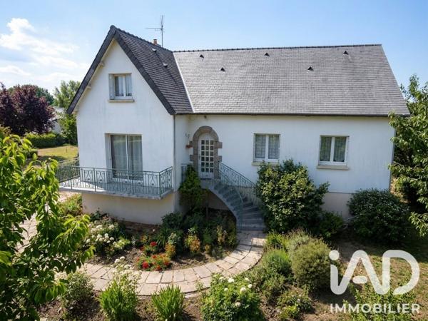 Maison à vendre 6 pièces 177 m² Saint-Baudelle