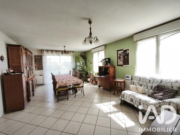 Maison à vendre 6 pièces 177 m² Saint-Baudelle