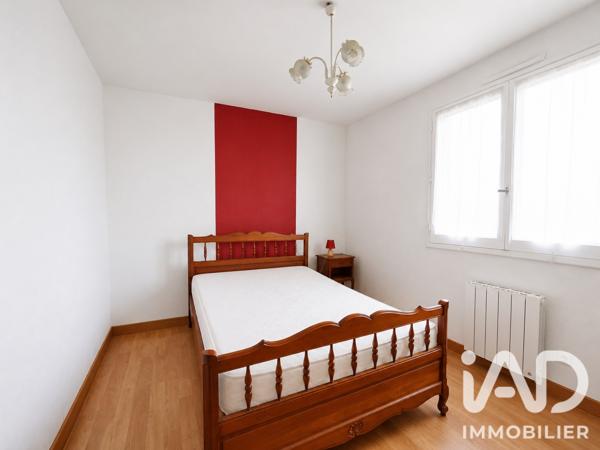 Maison à vendre 6 pièces 177 m² Saint-Baudelle
