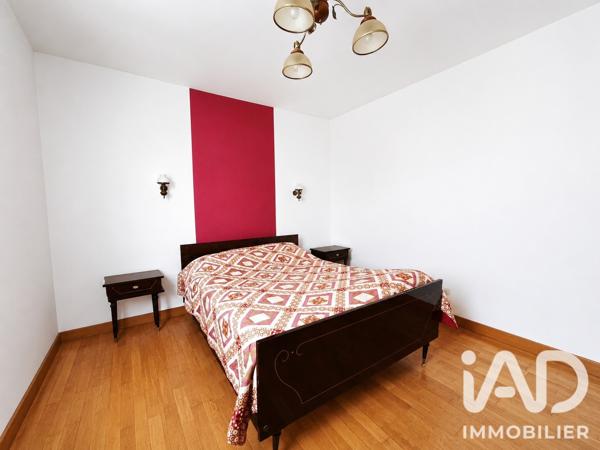 Maison à vendre 6 pièces 177 m² Saint-Baudelle