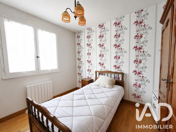 Maison à vendre 6 pièces 177 m² Saint-Baudelle
