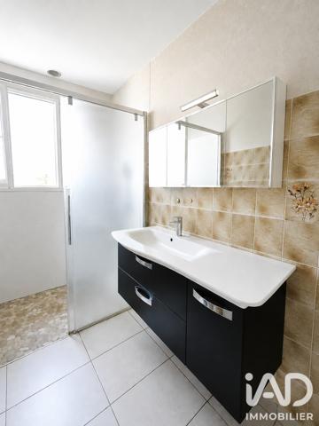 Maison à vendre 6 pièces 177 m² Saint-Baudelle