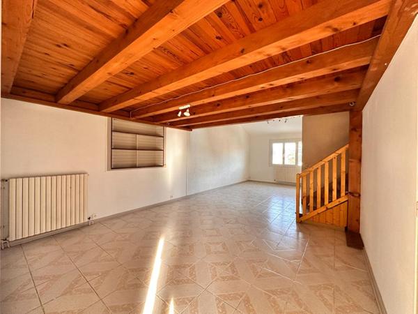 Appartement  3 pièce(s) 111.12 m2