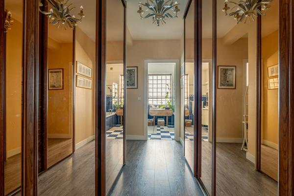 Nantes Américains - Appartement familial 4 chambres + bureau 149 m2,  
Nantes 44300