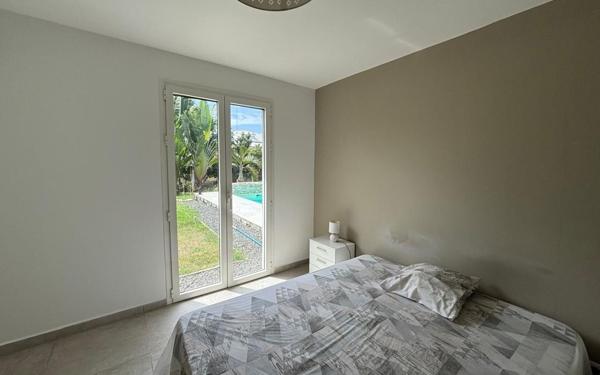 Maison à louer    4 pièces •  Saint-François