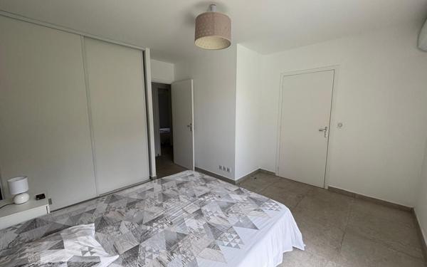 Maison à louer    4 pièces •  Saint-François