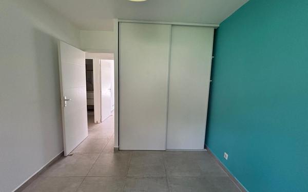 Maison à louer    4 pièces •  Saint-François