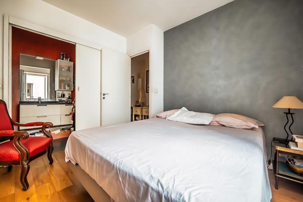 Appartement Paris 2/3 pièce(s) 52,05 m2