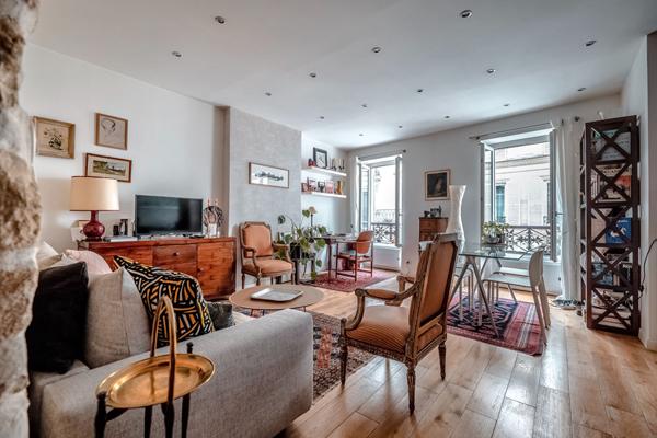 Appartement Paris 2/3 pièce(s) 52,05 m2