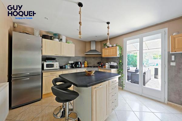 Maison 5 pièces 162m² Savigny le temple