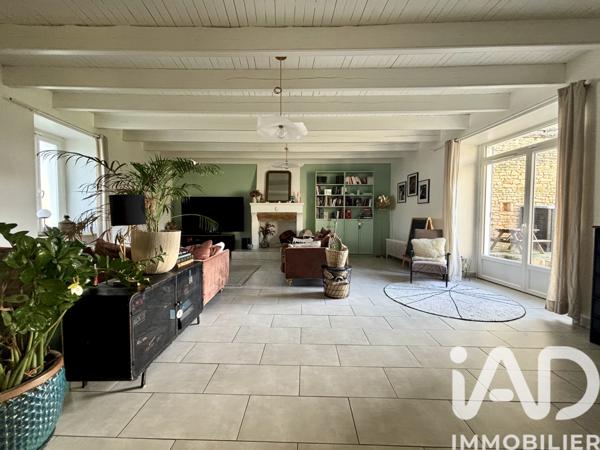 Maison à vendre 8 pièces 216 m² Aigrefeuille-d'Aunis