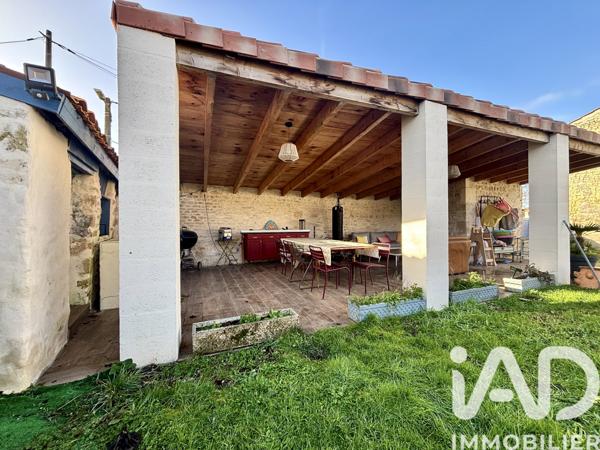 Maison à vendre 8 pièces 216 m² Aigrefeuille-d'Aunis