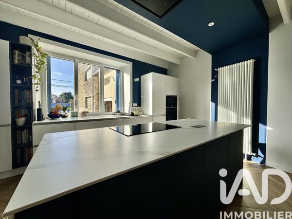 Maison à vendre 8 pièces 216 m² Aigrefeuille-d'Aunis