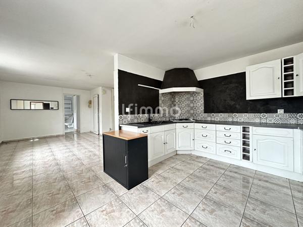 Bel Appartement avec Terrasse