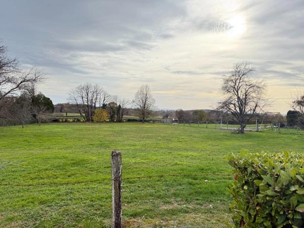 EN EXCLUSIVITE ! Terrain constructible de 2347m² à vendre 19 900 €