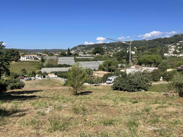 Saint-Paul-de-Vence (06570) Terrains viabilisés prêt à bâtir