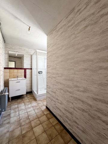 Maison à vendre à Jeumont - 4 chambres, calme et proche commodités