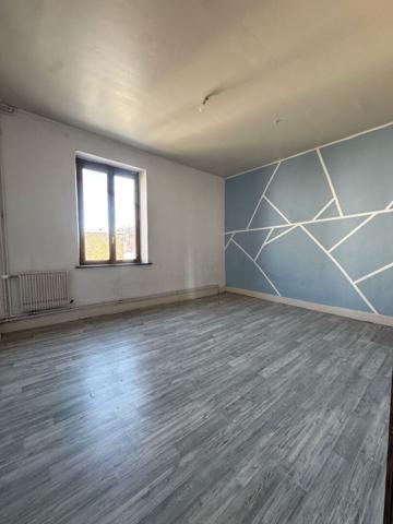 Maison à vendre à Jeumont - 4 chambres, calme et proche commodités